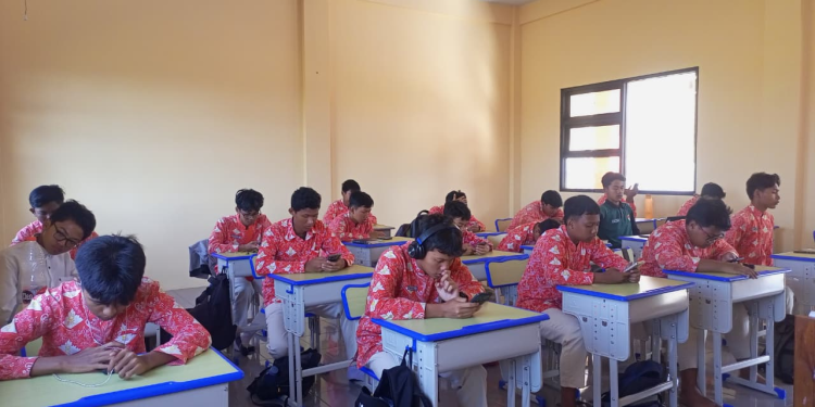 ukbi SMPIT Bina Insan Cemerlang Bondowoso